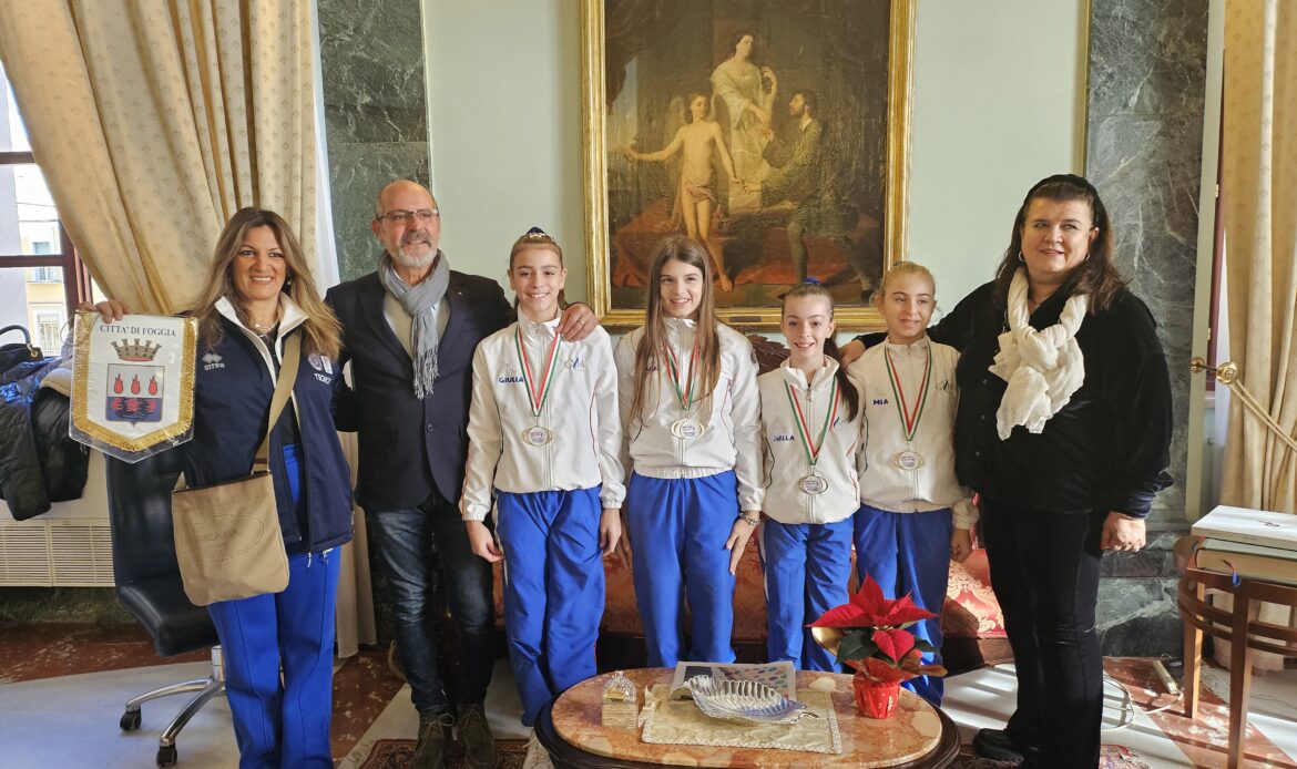 Le ginnaste foggiane protagoniste dell’ultimo campionato nazionale ricevute a Palazzo di Citta’ dalla sindaca Episcopo e dall’assessore allo sport Di Molfetta